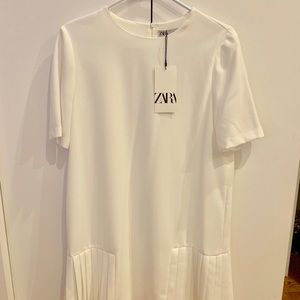 Zara white pleated hem dress